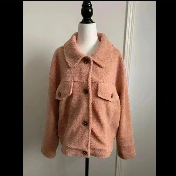 BNWT Paraphrase Women’s Sherpa oversized jacket size M - Picture 2 of 4